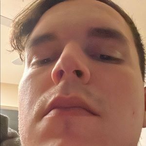 Meet your Posher, Cameron